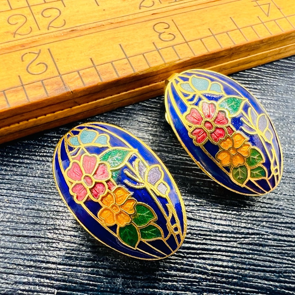 Oval cloisonné vintage clip on earrings blue floral 1990s new old stock
